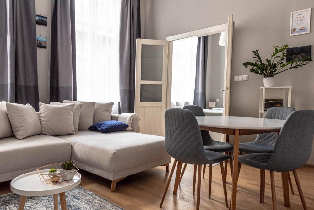 Maria Topfive With Free Private Parking Apartment บูดาเปสต์ ภายนอก รูปภาพ
